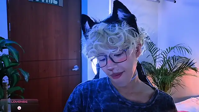 taichi bluy online show from October 17, 1:57 pm