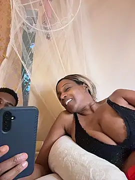 iriebusty online show from July 4, 11:55 pm
