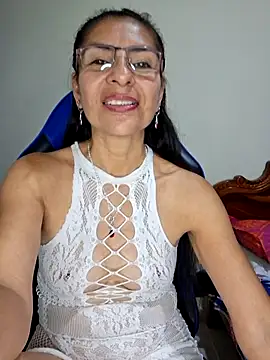 Natasha 50 online show from January 15, 3:00 am