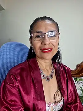 Snapshot of Natasha_50 chatting on August 5, 1:08 am Natasha 50 online show from August 5, 1:08 am