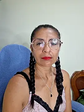 Snapshot of Natasha_50 chatting on August 9, 4:50 am Natasha 50 online show from August 9, 4:50 am