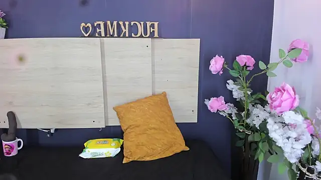 Amalia Bigass online show from January 9, 11:06 pm