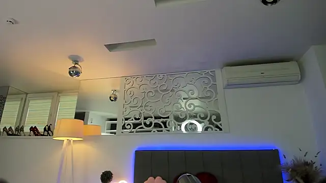 Snapshot of AshleyJoness chatting on October 16, 5:08 am AshleyJoness online show from October 16, 5:08 am