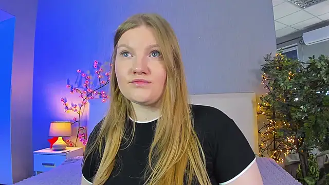 AshleyJoness online show from May 17, 5:16 am