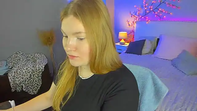 AshleyJoness online show from June 14, 4:47 am