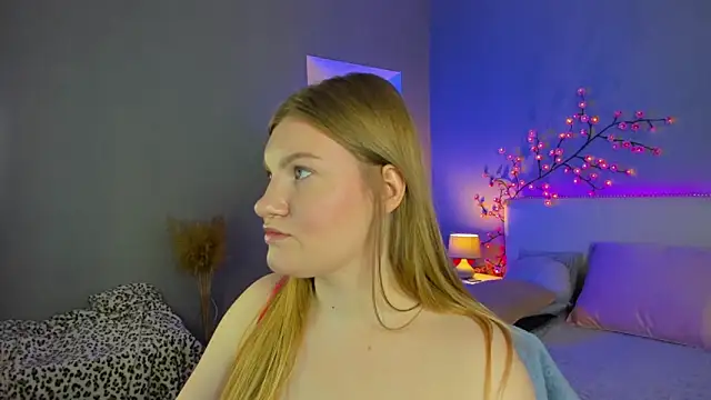 AshleyJoness online show from June 16, 4:59 am