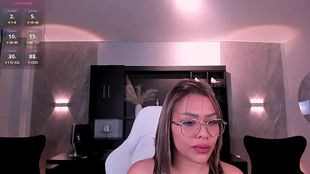 LiamCarterX online show from March 5, 4:41 am