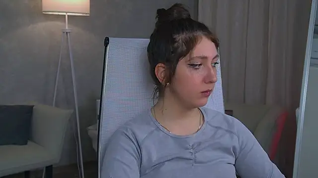 Snapshot of Mary_Miiller chatting on November 14, 10:14 am Mary Miiller online show from November 14, 10:14 am