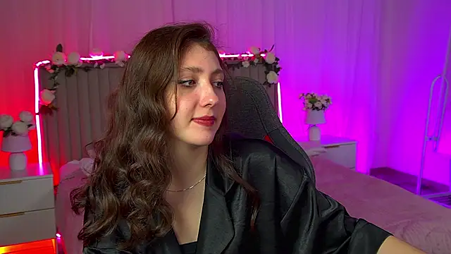 Snapshot of Mary_Miiller chatting on November 29, 12:52 pm Mary Miiller online show from November 29, 12:52 pm