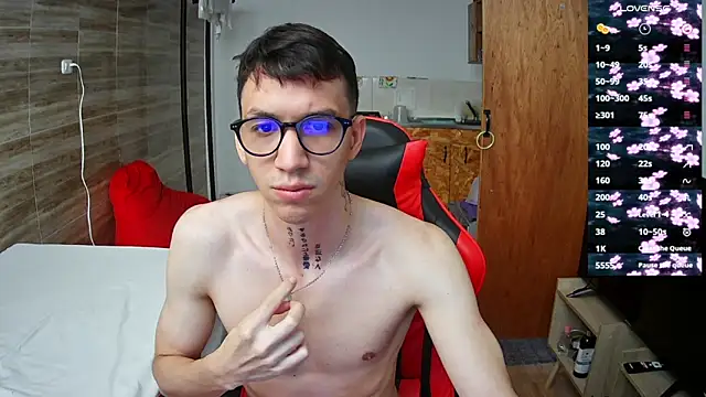 Snapshot of angelicious_ chatting on September 27, 12:32 pm angelicious online show from September 27, 12:32 pm