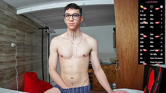 Snapshot of angelicious_ chatting on September 29, 12:21 pm angelicious online show from September 29, 12:21 pm