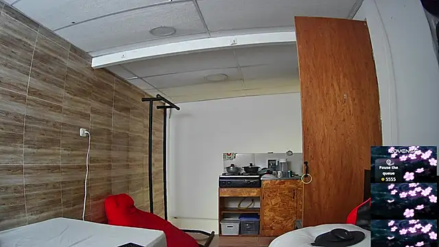 Snapshot of angelicious_ chatting on November 12, 7:13 pm angelicious online show from November 12, 7:13 pm