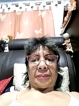 Snapshot of OliviaMorris1 chatting on September 20, 10:49 am OliviaMorris1 online show from September 20, 10:49 am
