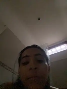 Snapshot of Rosa_25x chatting on May 21, 2:02 pm Rosa 25x online show from May 21, 2:02 pm