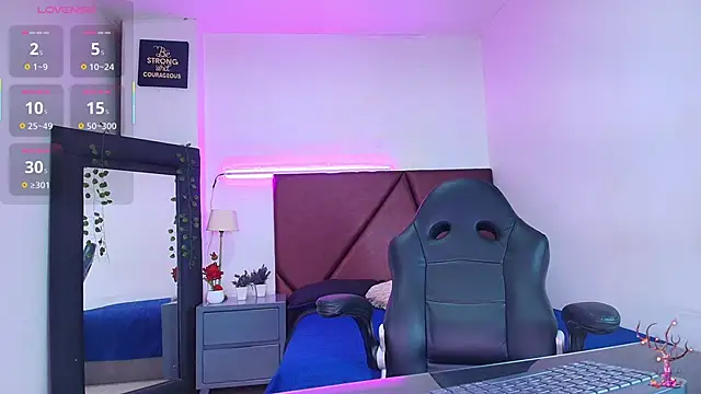 Lucass love online show from October 25, 4:46 pm