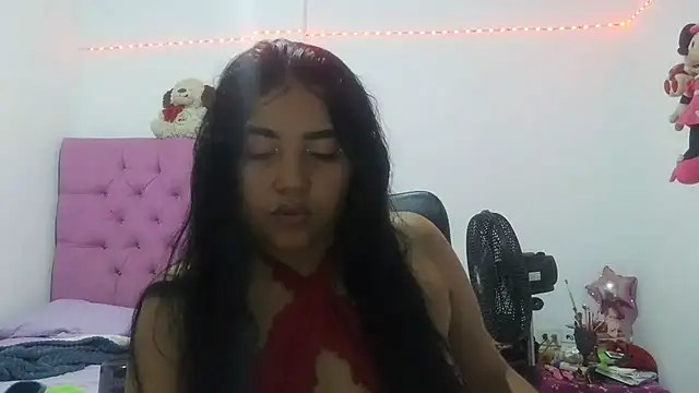 angelHeath13 online show from June 6, 12:38 am
