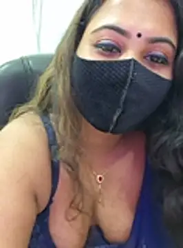Snapshot of Bristy- chatting on October 14, 9:59 pm Bristy- online show from October 14, 9:59 pm