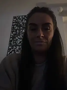 Snapshot of Islaymae_gilf chatting on February 6, 9:40 pm Islaymae gilf online show from February 6, 9:40 pm