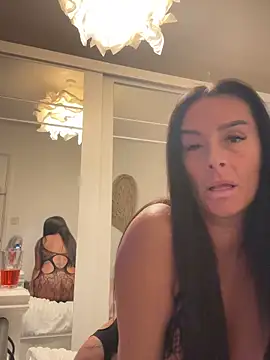 Snapshot of Islaymae_gilf chatting on March 6, 10:17 pm Islaymae gilf online show from March 6, 10:17 pm