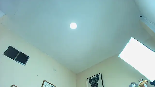 Snapshot of dulce_fiore07 chatting on July 27, 12:12 pm dulce fiore07 online show from July 27, 12:12 pm
