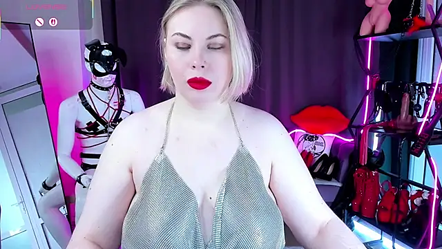 Snapshot of Anna_Maxwell chatting on June 1, 2:24 am Anna Maxwell online show from June 1, 2:24 am