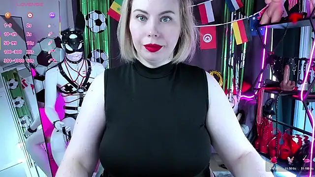 Snapshot of Anna_Maxwell chatting on July 18, 2:05 am Anna Maxwell online show from July 18, 2:05 am