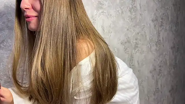 LushMira online show from October 26, 2:39 am