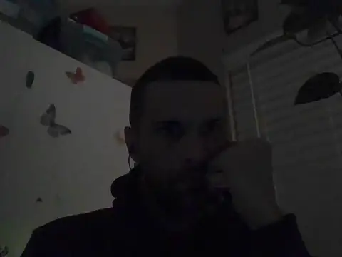 Snapshot of dik4cache chatting on February 3, 11:37 am dik4cache online show from February 3, 11:37 am