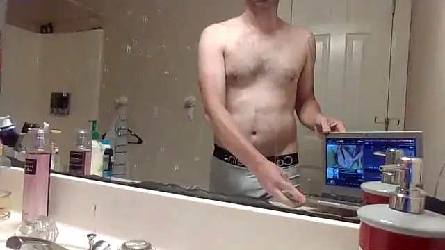 Snapshot of dik4cache chatting on March 29, 9:31 am dik4cache online show from March 29, 9:31 am