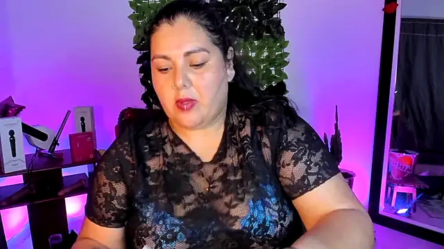 AndreaKinky online show from June 25, 10:58 pm