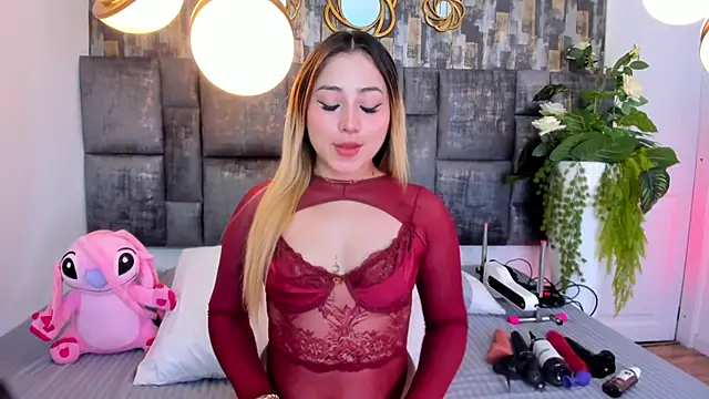 PatyLawrence online show from October 28, 4:05 am