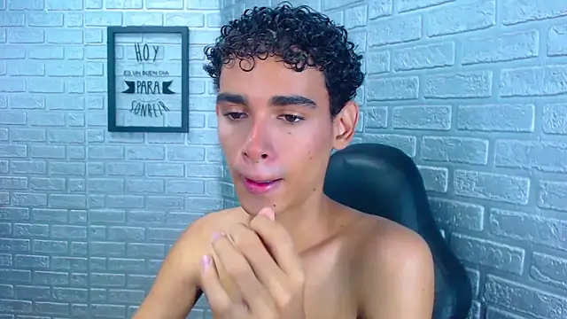 Blake Mils online show from February 28, 7:04 pm