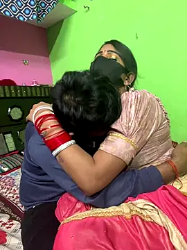 SEXY-SIMI-BHABI online show from November 10, 3:00 pm