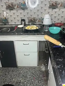 SEXY-SIMI-BHABI online show from February 20, 6:48 am