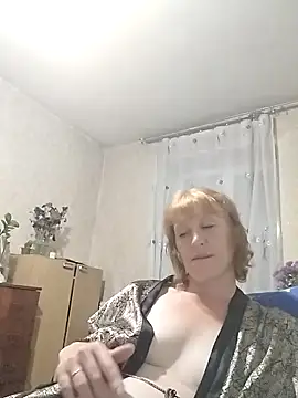 Flower2931 online show from June 7, 7:06 pm
