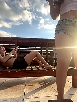 Snapshot of tetutamy chatting on October 4, 9:13 pm tetutamy online show from October 4, 9:13 pm