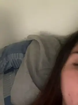 Snapshot of tetutamy chatting on October 18, 4:30 pm tetutamy online show from October 18, 4:30 pm