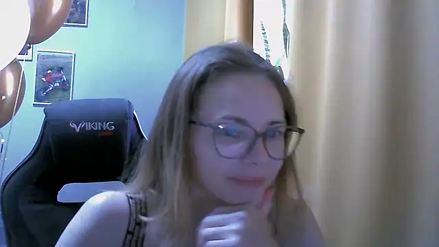 Snapshot of SEA_Dream chatting on October 9, 5:27 am SEA Dream online show from October 9, 5:27 am