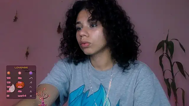 Snapshot of Nocturnawitch chatting on October 3, 2:41 am Nocturnawitch online show from October 3, 2:41 am