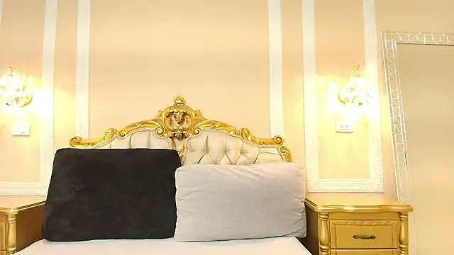 MayaBaker online show from March 11, 8:59 pm