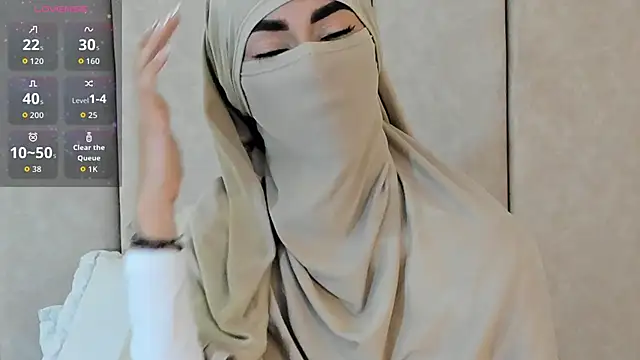  Zahiira  online show from September 18, 11:34 am