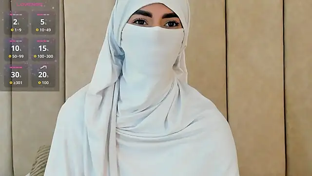  Zahiira  online show from September 27, 11:59 am