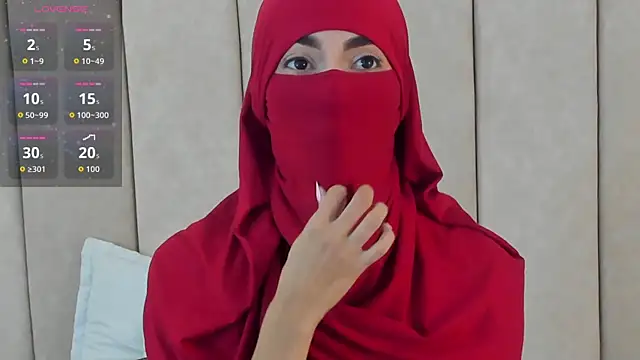  Zahiira  online show from September 30, 11:59 am