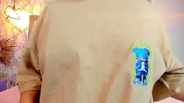 Snapshot of Aisha_poweer chatting on September 25, 2:59 am Aisha poweer online show from September 25, 2:59 am