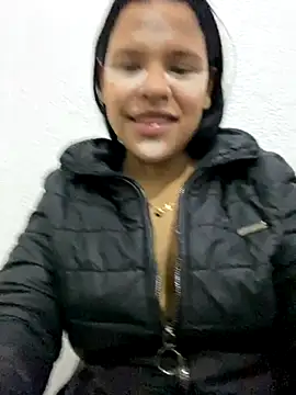 Snapshot of Aisha_poweer chatting on October 3, 2:41 am Aisha poweer online show from October 3, 2:41 am