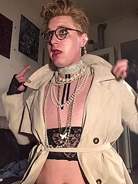 Sissy Cindy Whore online show from March 17, 10:06 pm