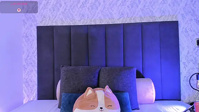 dana hazze online show from November 8, 3:45 pm