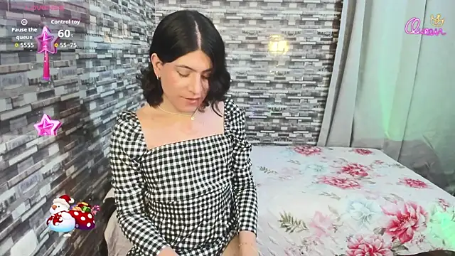 Snapshot of xxxEmmaxx chatting on December 19, 4:30 am xxxEmmaxx online show from December 19, 4:30 am