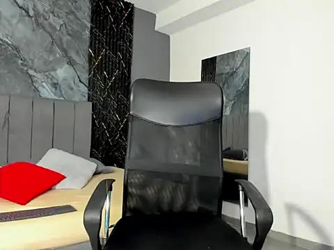 Snapshot of Johan_barreto chatting on November 11, 2:00 am Johan barreto online show from November 11, 2:00 am