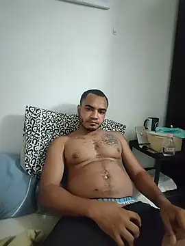 Snapshot of SanChacal5694 chatting on November 15, 3:37 am SanChacal5694 online show from November 15, 3:37 am